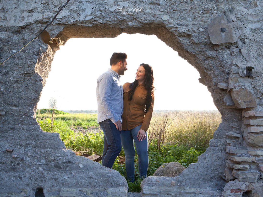 FOTOYMAGEN-Sara-y-Pepon-Preboda-Boda-Momentos-Cortijo-Mejillan-Arahal-(3b)