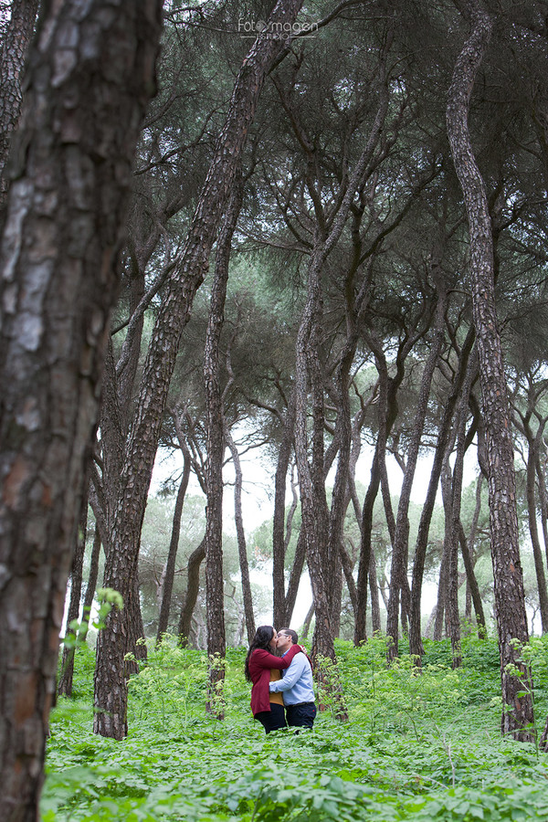 FOTOYMAGEN-Alvaro-y-Rosario-Preboda-Boda-Marchena-ParqueOromana-Momentos-(5)