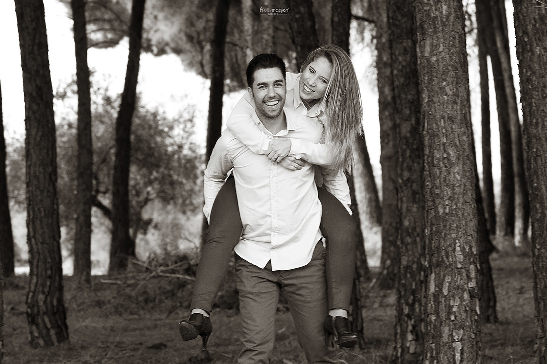 FOTOYMAGEN-Juan-y-Eli-Preboda-Boda-Familia-Marchena-Pinar-Sevilla-(2)