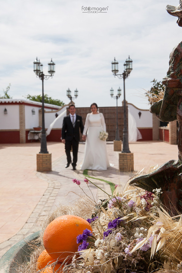 FOTOYMAGEN-Boda-Alvaro-y-Rosario-Marchena-Ave-Mª--Huerta-las-monjas-San-Miguel--(8)
