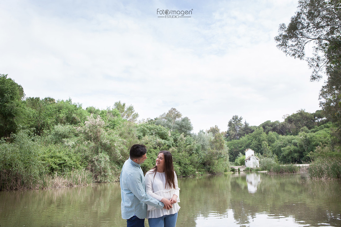 FOTOYMAGEN--Preboda-Alba-y-Manolo-Risas-Juegos-Parque-Oromana-Arahal-(2)