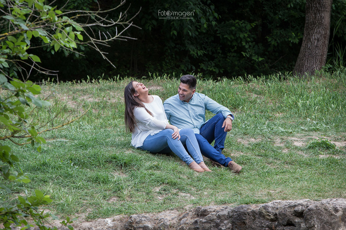 FOTOYMAGEN--Preboda-Alba-y-Manolo-Risas-Juegos-Parque-Oromana-Arahal-(3)