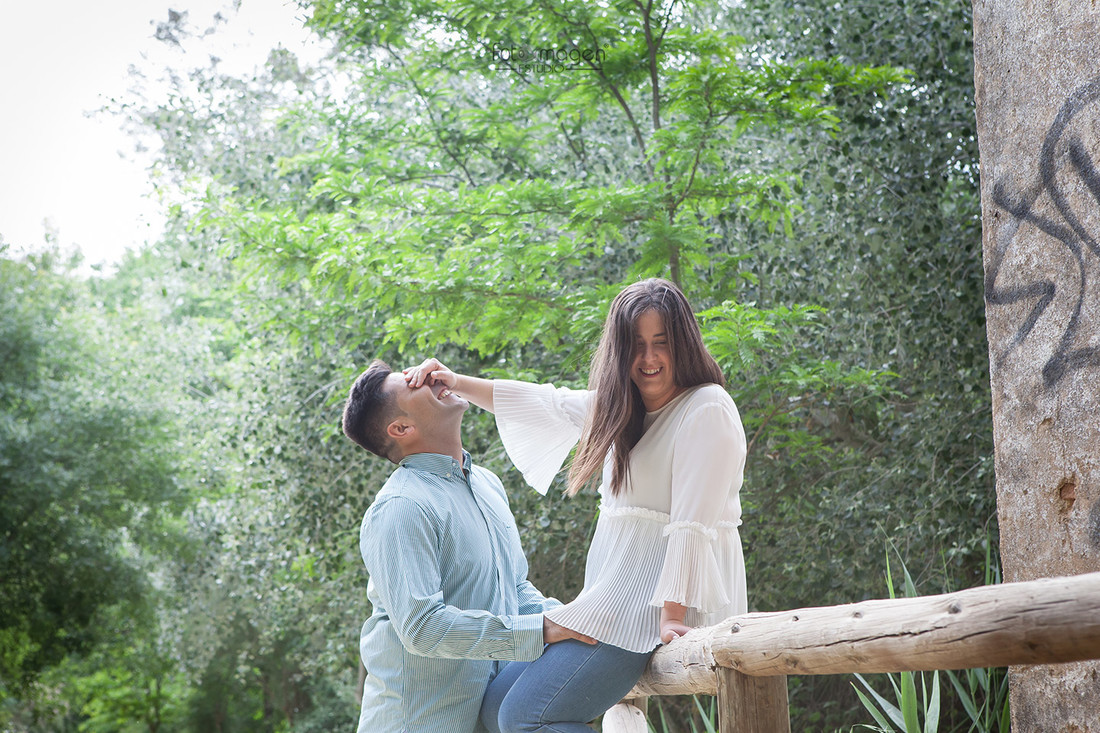 FOTOYMAGEN--Preboda-Alba-y-Manolo-Risas-Juegos-Parque-Oromana-Arahal-(7)