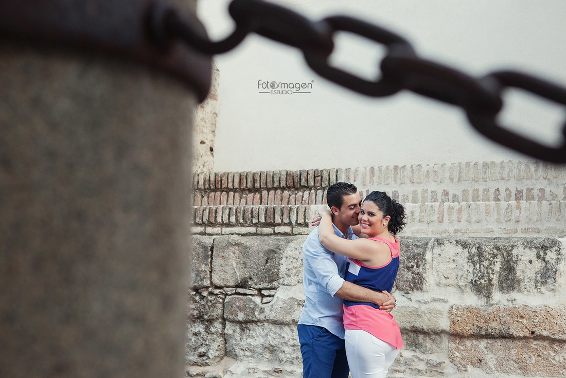 FOTOYMAGEN-PreBoda-Noelia-y-Juan-Catedral-de-Sevilla-Seta-de-la-Encarnacion-PREBODA-Natural-(4)