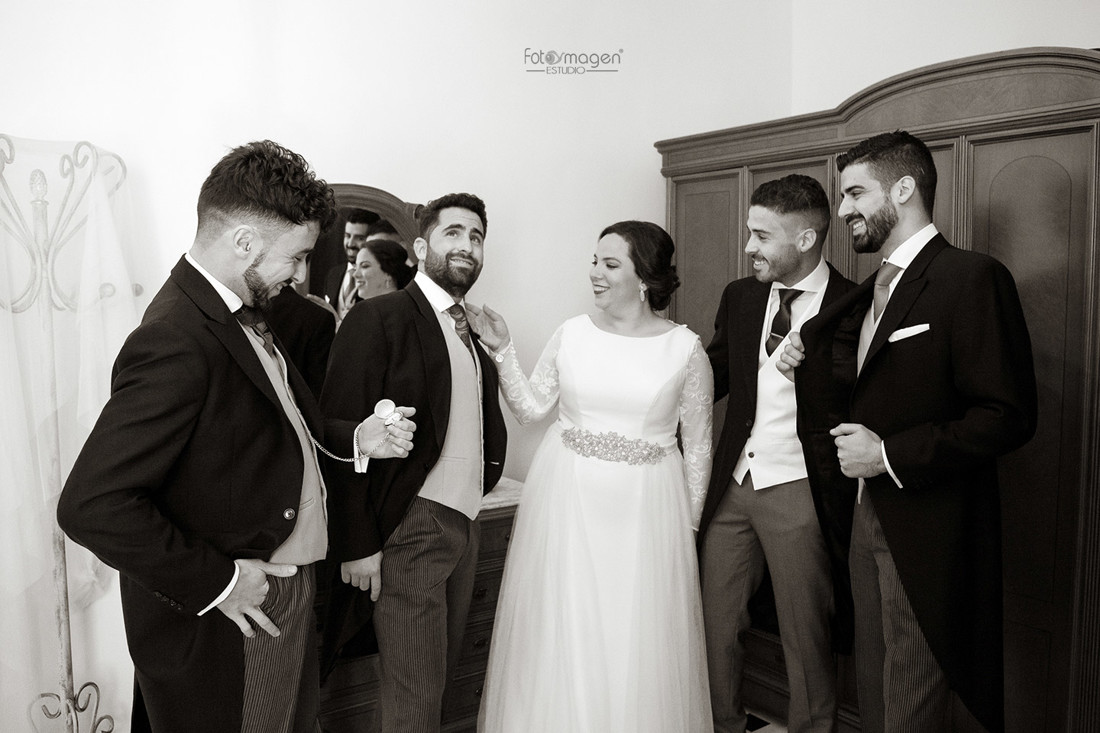 Fotoymagen-Boda-Laura-y-Antonio-Bodas-Arahal-Hacienda-Huerta-las-Monjas-Boda-Civil-Fotos-Naturales-(5)