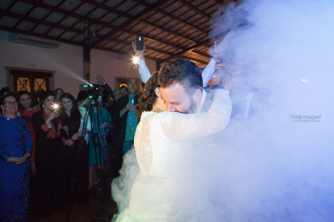 Fotoymagen-Boda-Laura-y-Antonio-Bodas-Arahal-Hacienda-Huerta-las-Monjas-Boda-Civil-Fotos-Naturales-(9)