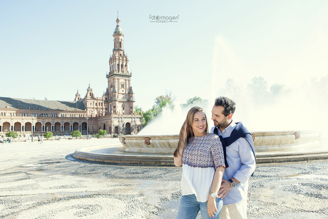 FOTOYMAGEN-PREBODA-Fran-y-Pilar-Plaza-de-España-Hurtan-Parque-Maria-Luisa-Sevilla-Marchena-Amor-Verdadero-Fotógrafo-Bodas-(5)