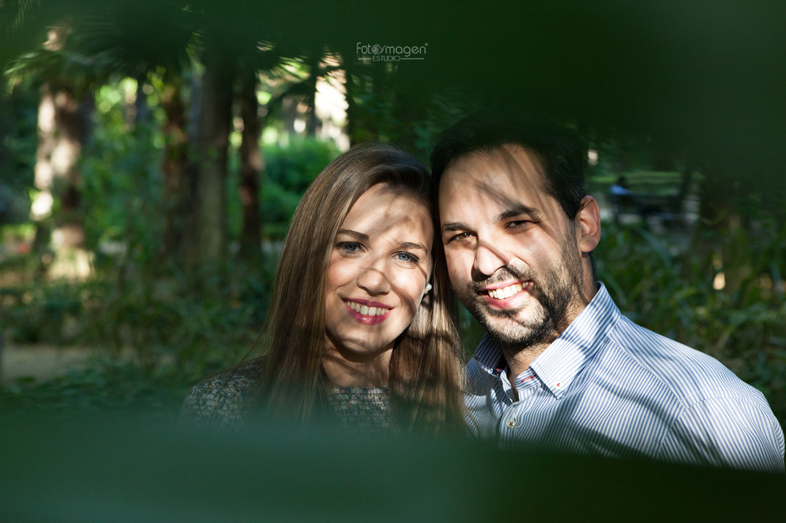 FOTOYMAGEN-PREBODA-Fran-y-Pilar-Plaza-de-España-Hurtan-Parque-Maria-Luisa-Sevilla-Marchena-Amor-Verdadero-Fotógrafo-Bodas-(6)