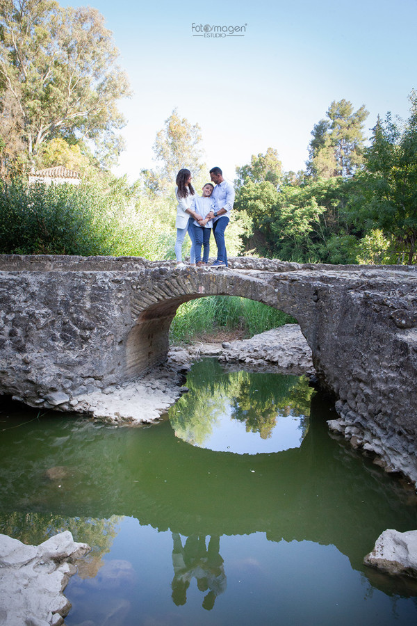 FOTOYMAGEN-PreBoda-Eli-y-Braulio-Boda-Marchena-Parque-Oromana-Fotos-Naturales-y-Frescas-(1)