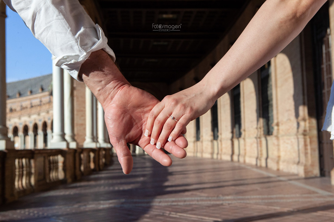 FOTOYMAGEN-PREBODA-Rocio-y-Antonio-Plaza-de-Espana--Arahal-Sevilla-Amor-Verdadero-Fotografo-Bodas-(3)