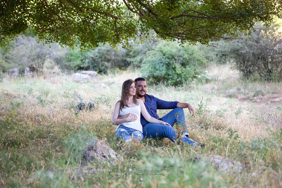 FOTOYMAGEN-Preboda-Raquel-y-Antonio-Torcal-de-Antequera-El-Trocal-Bodas-Marchena-Momentos-Magicos-Fotos-Naturales-Fotografo-de-Bodas-(3)