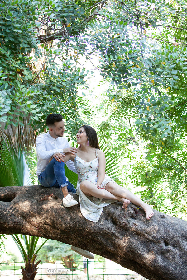 FOTOYMAGEN-PREBODA-Almudena-y-Rafa-Plaza-de-España-Parque-Mª-Luisa--Arahal-Sevilla-Amor-Verdadero-Fotógrafo-Bodas-(2)