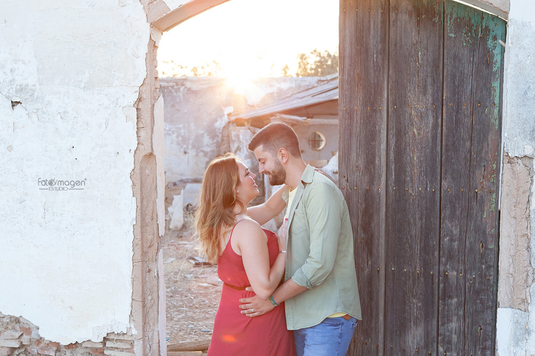 FOTOYMAGEN-Preboda-Nuria-y-Rafa-+-Pepa-Campo-Mascotas-Cortijo-Monumentos-Mi-perrito-Bodas-Marchena-Fotos-Naturales-Fotografo-de-Bodas-(2)