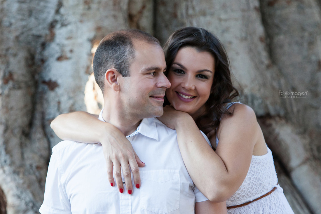 FOTOYMAGEN-PREBODA-Mary-e-Ismael-Barrio-de-la-Juderia-Santa-Cruz--Sevilla-Amor-Verdadero-Fotógrafo-Bodas-(3)